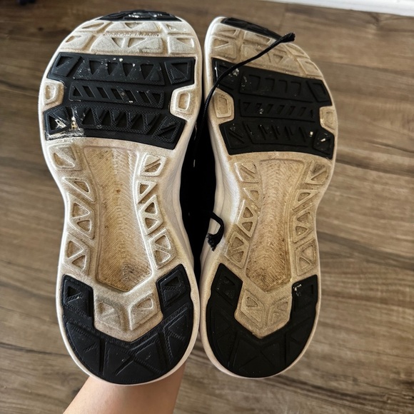 APL Techbloom black sneakers size 6.5 - Picture 7 of 8